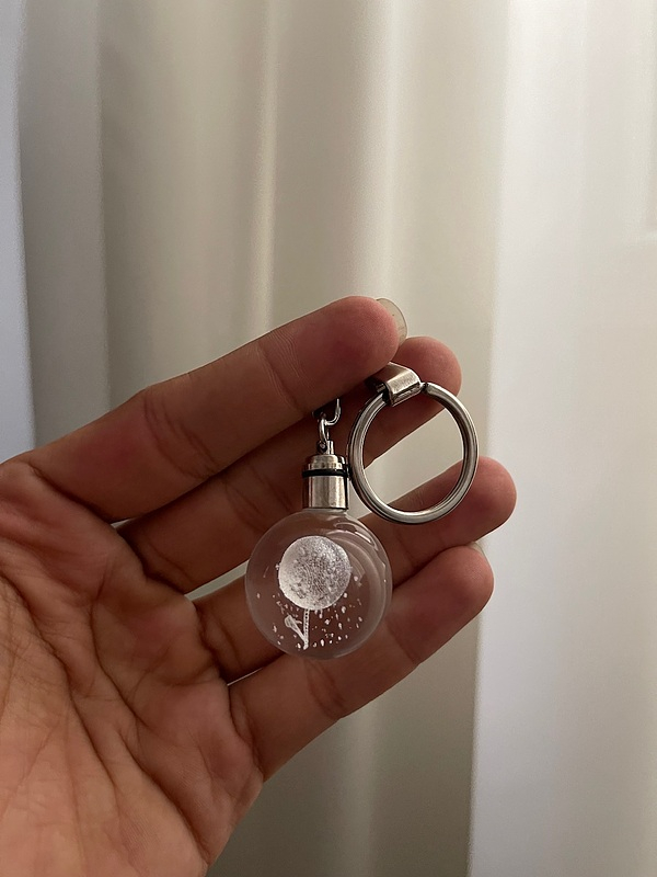 جا کلیدی کریستالی ترند ماه و فضانورد (چراغ دار)