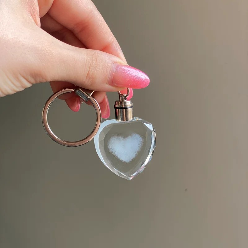 جا کلیدی کریستالی ترند طرح قلب (چراغ دار)